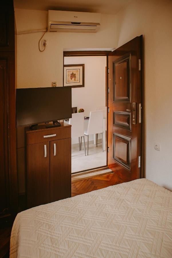 Azure Adriatic Apartment Kotor Exterior photo