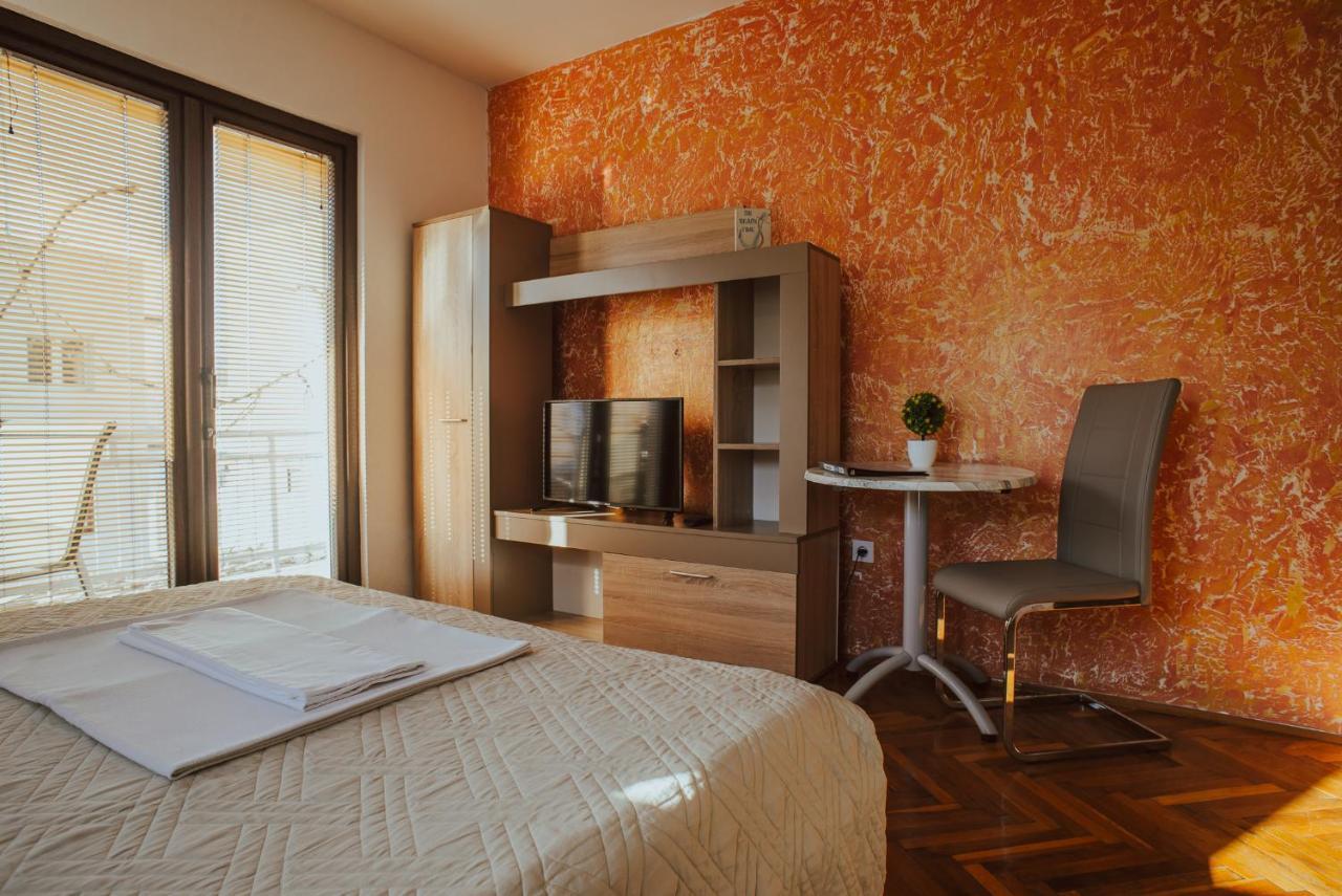 Azure Adriatic Apartment Kotor Exterior photo